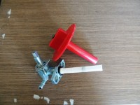 Фото и подробное описание Спускной топливный кран в сборе ATV200