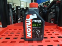  Масло Motul FORK OIL EXP L 5w 100% синтетическое для реверсных телескопических вилок мотоциклов (1л)