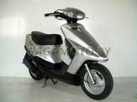 Фото и подробное описание скутера Yamaha Axis 50