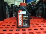 Фото Масло Motul FORK OIL FL MED 7,5w 100% синтетическое для реверсных телескопических вилок мотоциклов (1л) Фото Масло Motul FORK OIL FL MED 7,5w 100% синтетическое для реверсных телескопических вилок мотоциклов (1л)
